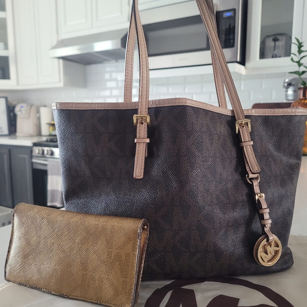 Michael Kors set